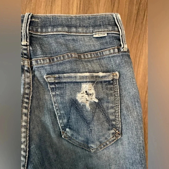 MOTHER the vamp fray crazy like a fox women’s distressed jeans size 25 - Picture 9 of 11